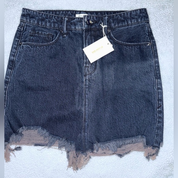 Good American Dresses & Skirts - NWT ✨ Good American Denim Skirt